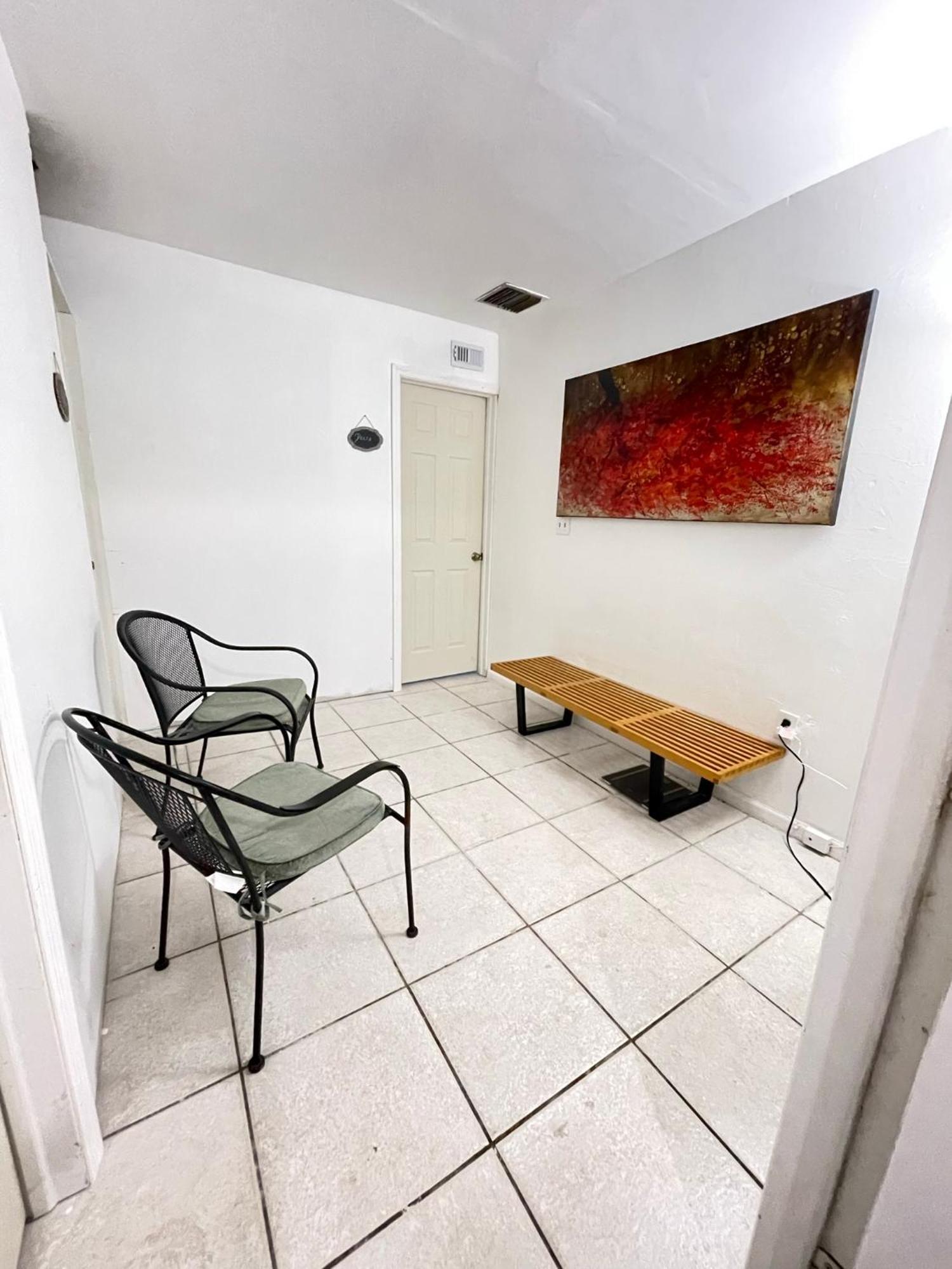 Hostel Ludge By Miami Airport Exterior foto